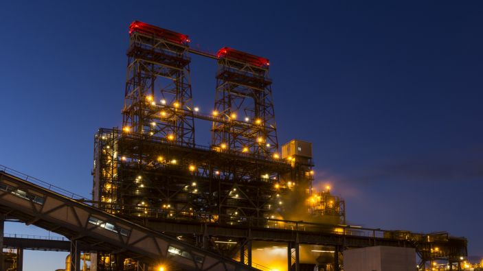 Delayed coking technology for zero-fuel oil production