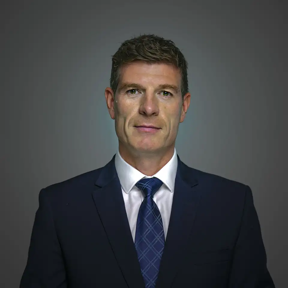 Headshot of Ellis Renforth