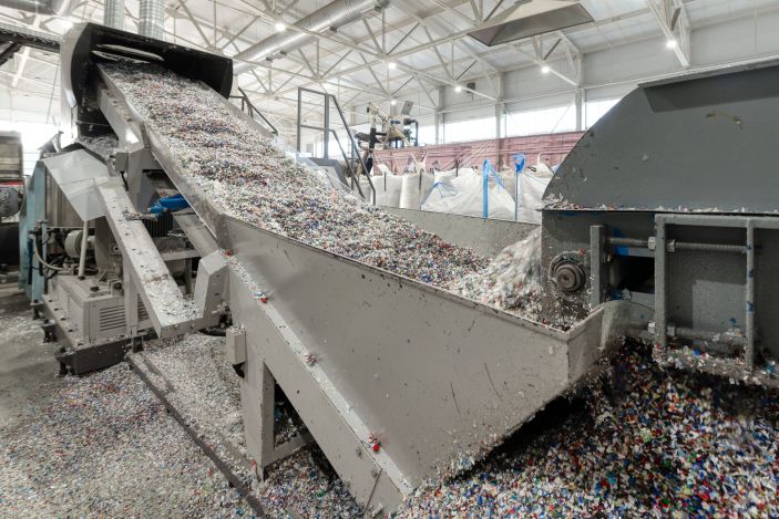 Plastics recycling